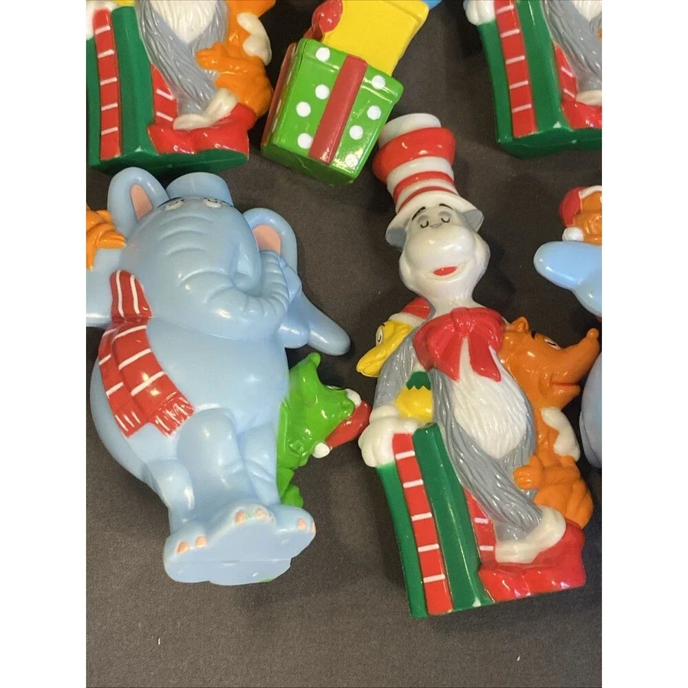 10 Cat In The Hat Dr. Seuss Christmas Holiday Light Strand Covers Colorful
